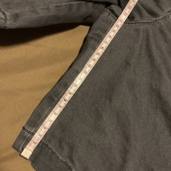 Grey Mens Shorts size 38 - Picture 4 of 7